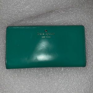 Kate spade bifold wallet